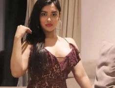 Vidhaara aka Thea D’Souza New Exclusive 10 min+ Teacher Roleplay Video with Clear Hindi Voice!!!