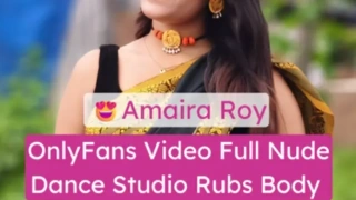 Amaira Roy Goes Naked in Studio, Rubs Chocolate on Body and Spreads Legs