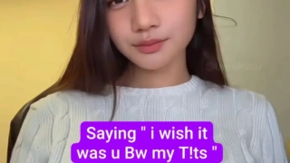 Draculin aka UWUDRACU Goes Fully Nude Spreading Legs Wide for Dildo Fucking