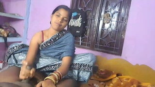 I First Time Mera Padosi Bhabhi Ko Doggy Style Fucked in Indian Village